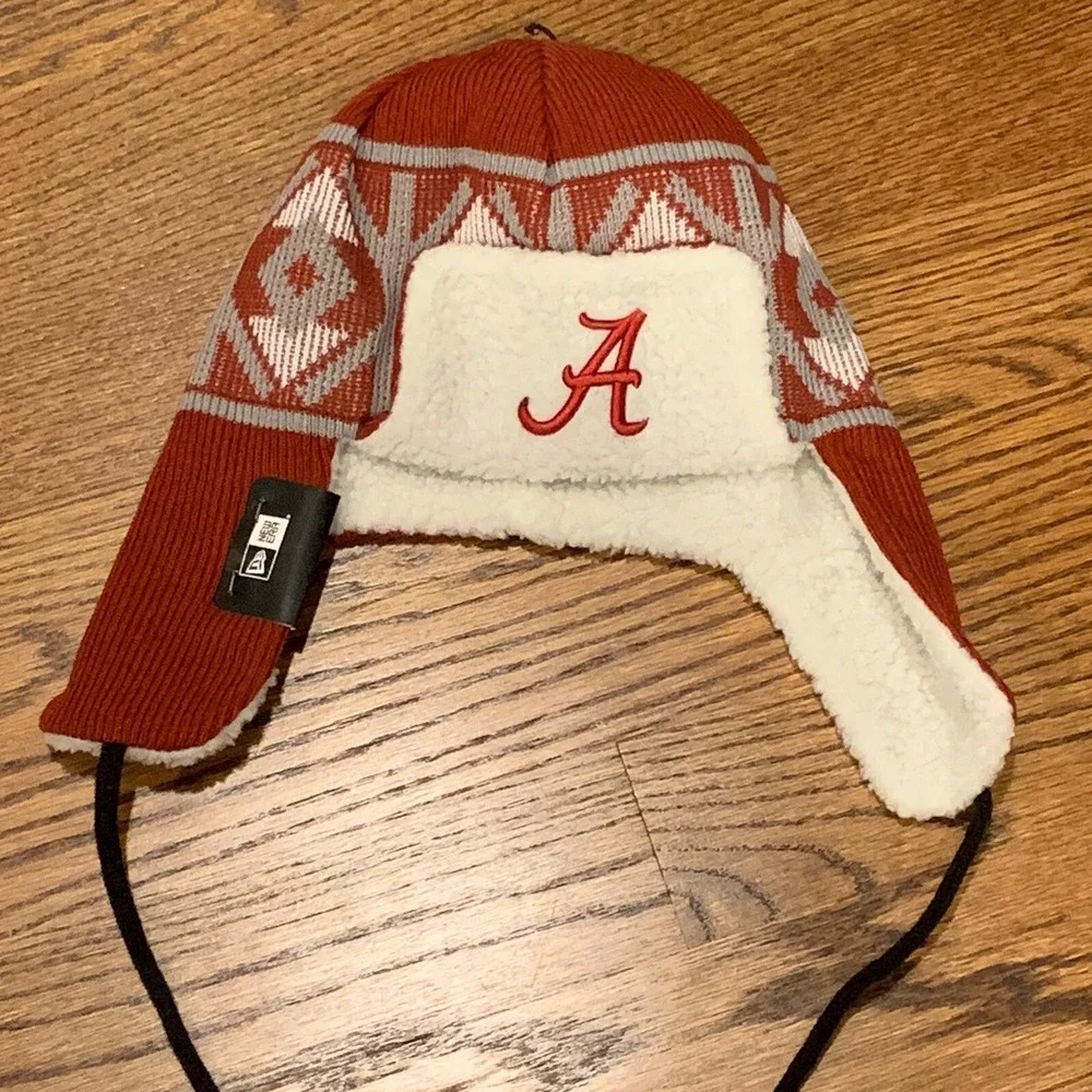 Alabama Crimson Tide New Era NCAA Scarlet & White Winter Trapper Knit Hat OSFM
